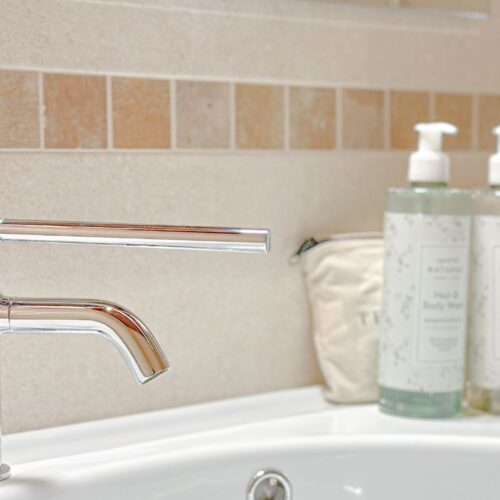 Camera Grecale piano terra