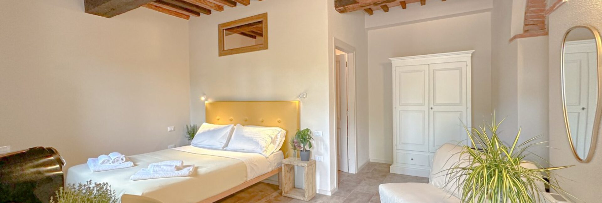 Camera Grecale piano terra