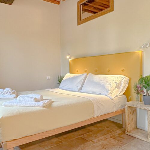 Camera Grecale piano terra