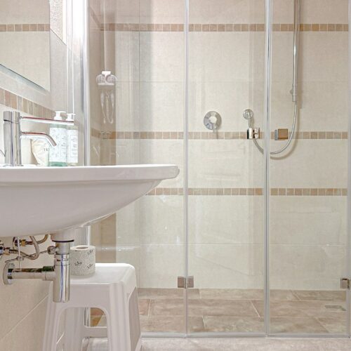 Camera Grecale piano terra